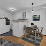 Hidden Garden , Stylish In Old Town Макарска