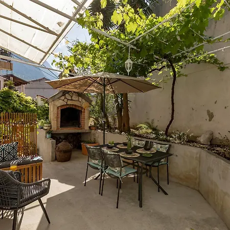 Hidden Garden , Stylish In Old Town * Makarska