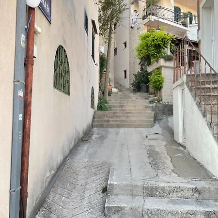 Hidden Garden , Stylish In Old Town *