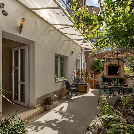 Hidden Garden , Stylish In Old Town * Makarska