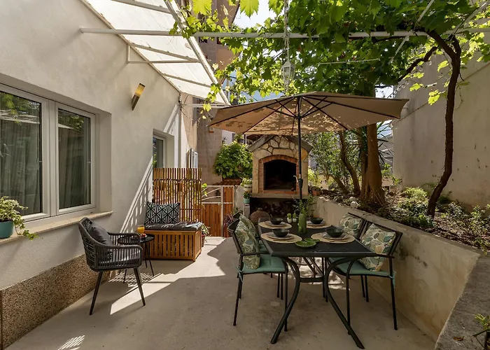 Hidden Garden , Stylish In Old Town * Makarska