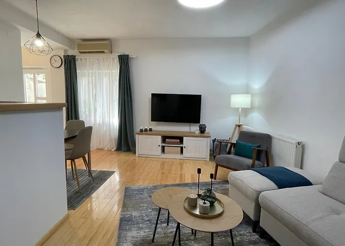 Apartman Hidden Garden , Stylish In Old Town